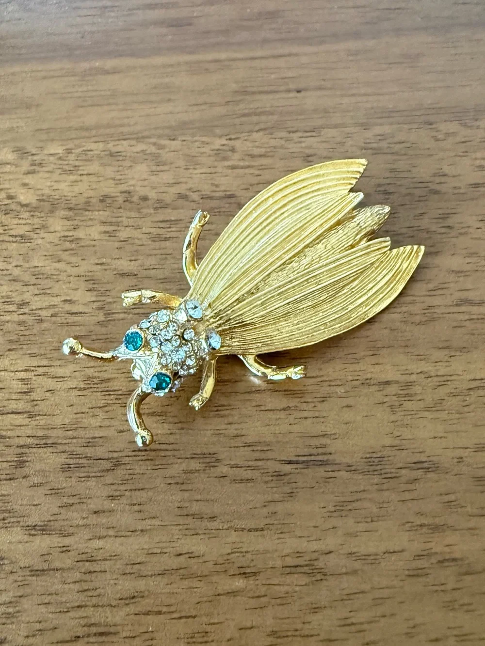 Vintage Signed Hattie Carnegie Cicada Locust Bug Brooch Gold Tone Insect Pin